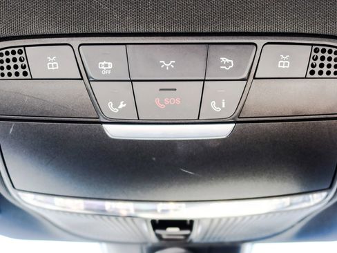 Used 2017 Mercedes-Benz E 300 4MATIC image 20