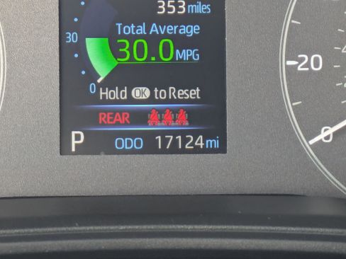 Used 2025 Toyota Corolla LE image 29