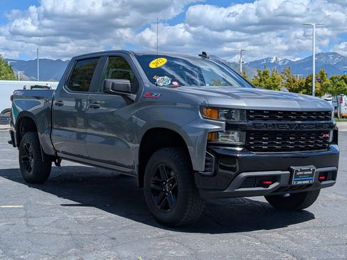 Used 2022 Chevrolet Silverado 1500 Custom Trail Boss w/ Safety Confidence Package AWD/4WD image 7