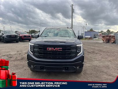 New 2025 GMC Sierra 1500 Elevation