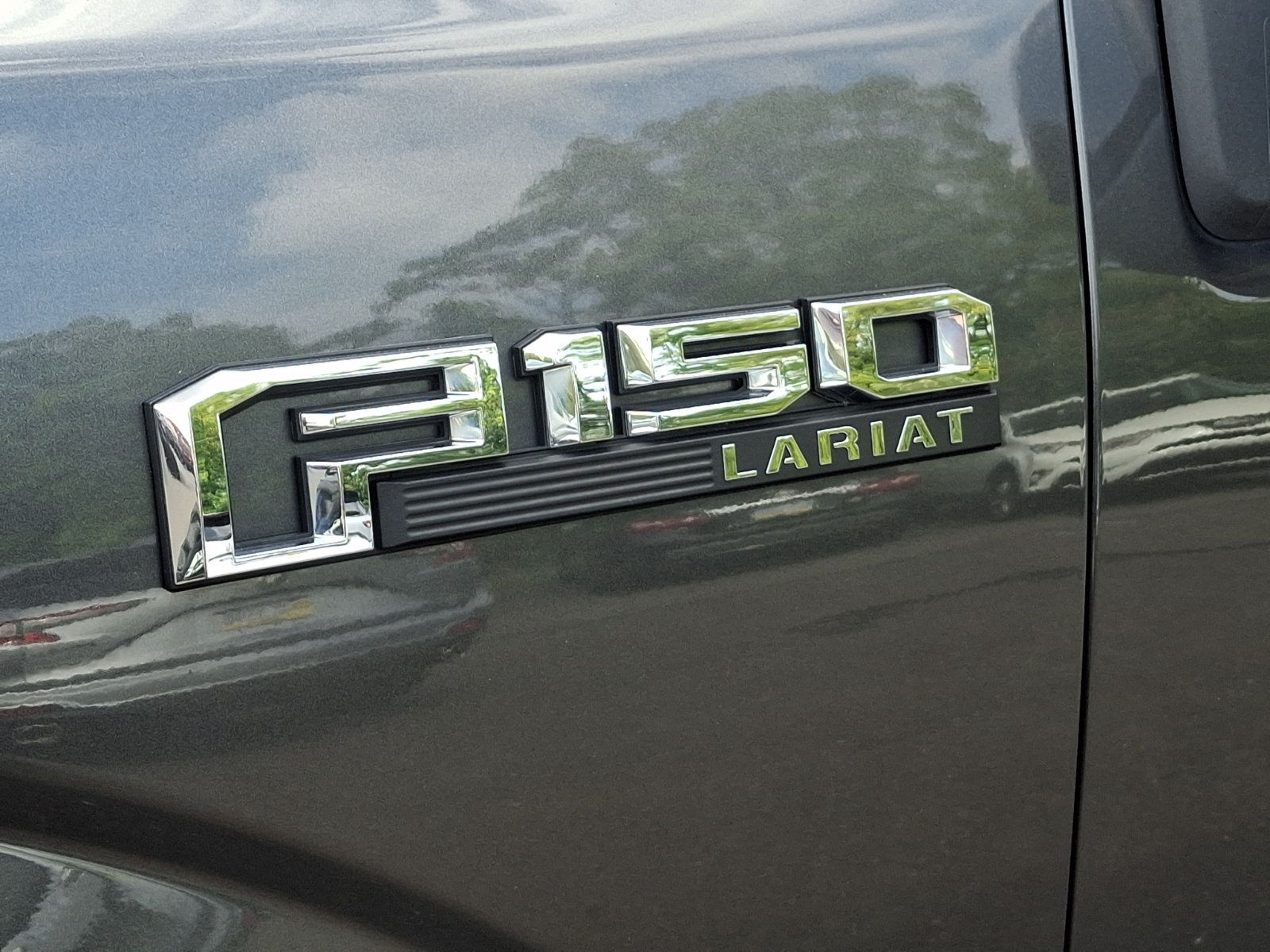 Used 2019 Ford F150 Lariat AWD/4WD image 34