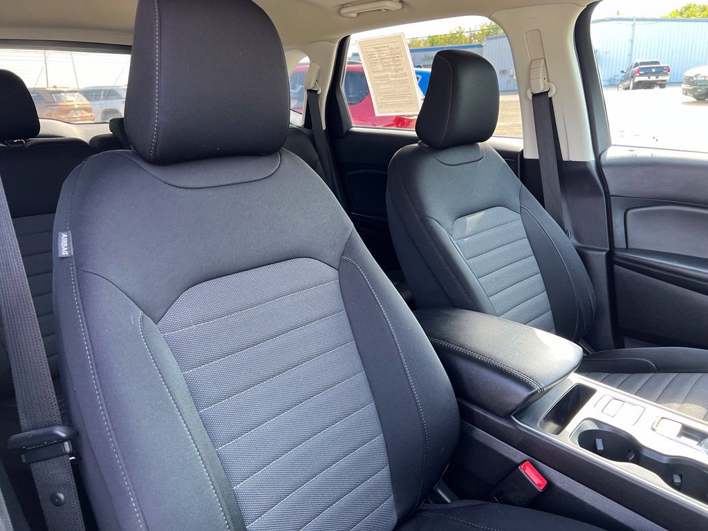 Used 2022 Ford Edge SE AWD/4WD image 14