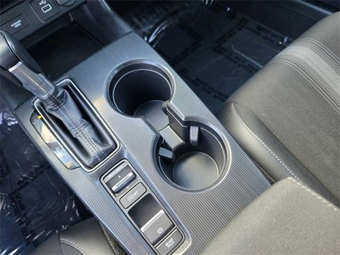 Used 2023 Honda Civic Sport image 15