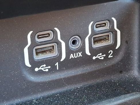 Used 2019 RAM 1500 Limited AWD/4WD image 19