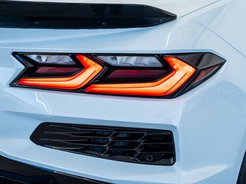 Used 2023 Chevrolet Corvette Z06 w/ Stealth Interior Trim Package image 33