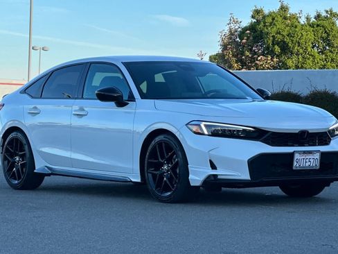 Used 2026 Honda Civic Sport image 5