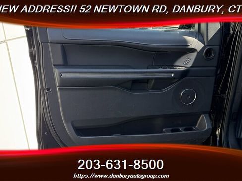 Used 2024 Ford Expedition Max XLT RWD image 11