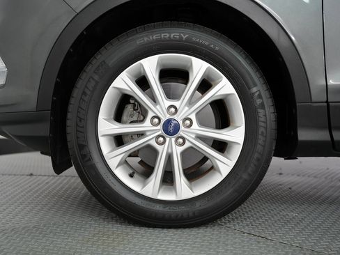 Used 2018 Ford Escape SE image 55