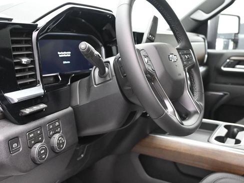 New 2026 Chevrolet Silverado 2500 High Country w/ High Country Premium Package AWD/4WD image 23