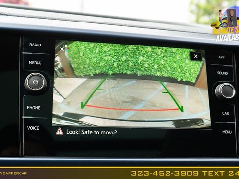 Used 2023 Volkswagen Taos SE w/ Panoramic Sunroof Package FWD image 37