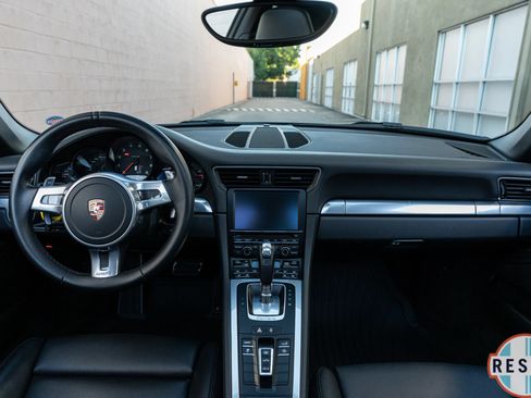 Used 2013 Porsche 911 GT3 RS image 7