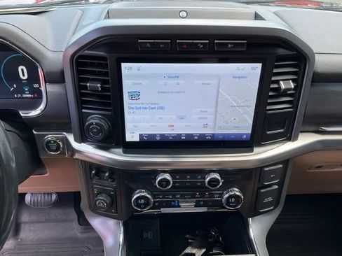Used 2021 Ford F150 Lariat w/ Equipment Group 502A High AWD/4WD image 14