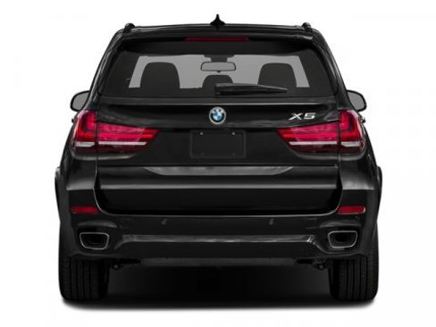 Used 2017 BMW X5 xDrive50i image 5