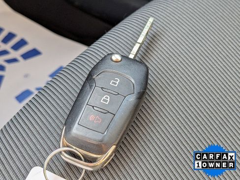 Certified 2024 Ford Maverick XL image 28