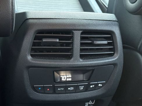 Used 2022 Honda Pilot Special Edition image 16