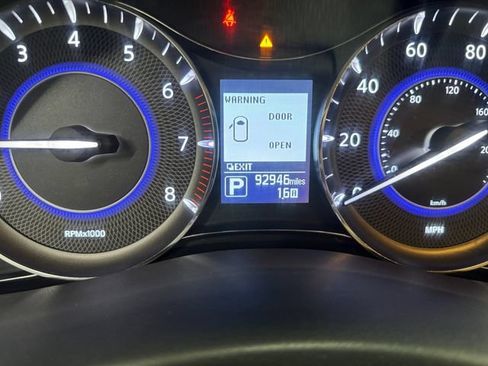 Used 2018 INFINITI QX80 4WD image 2