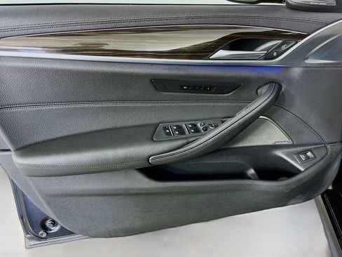 Used 2018 BMW 540i xDrive AWD/4WD image 22