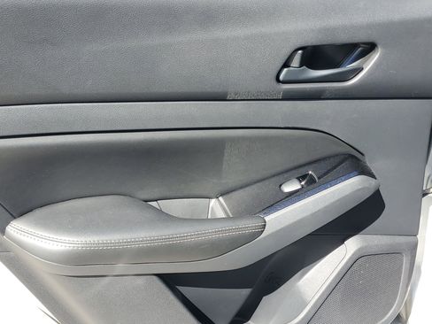 Used 2023 Nissan Altima 2.5 SV image 11