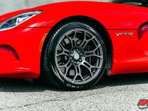 Used 2015 Dodge Viper SRT-10 RWD image 41