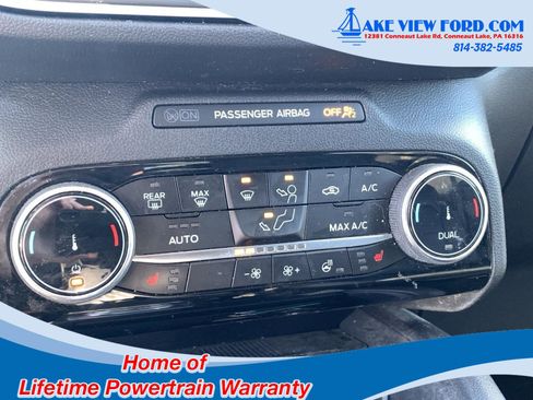 Used 2022 Ford Escape SEL image 17