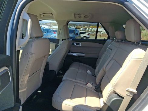 Certified 2023 Ford Explorer XLT w/ Equipment Group 202A image 11