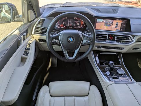 Used 2021 BMW X5 xDrive40i w/ Premium Package image 21