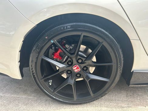 Used 2025 Honda Civic Type R image 26