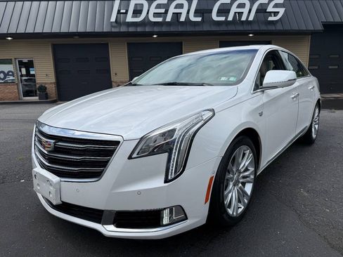 Used 2018 Cadillac XTS Luxury w/ Driver Awareness Package FWD image 1
