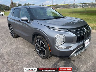 Used 2023 Mitsubishi Outlander SE