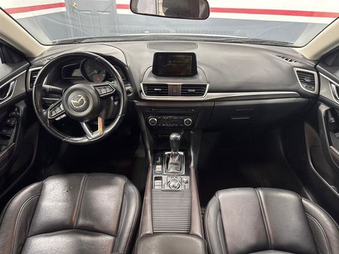 Used 2017 MAZDA MAZDA3 Touring FWD image 14