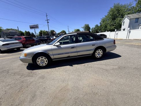 Used 1998 Lincoln Continental FWD image 42