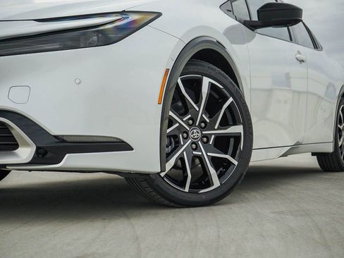 New 2026 Toyota Prius XSE Premium image 6