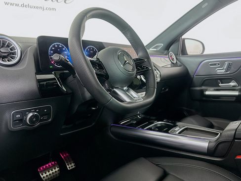 Used 2024 Mercedes-Benz GLA 35 AMG 4MATIC image 7