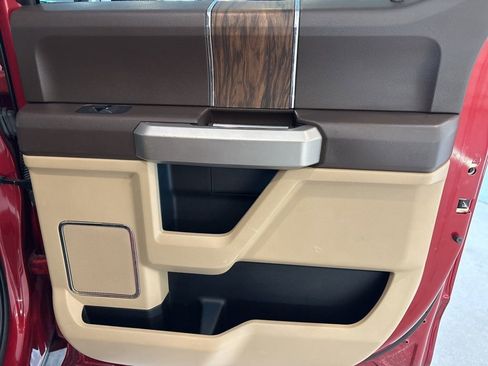 Used 2019 Ford F150 Lariat w/ Equipment Group 502A Luxury image 27