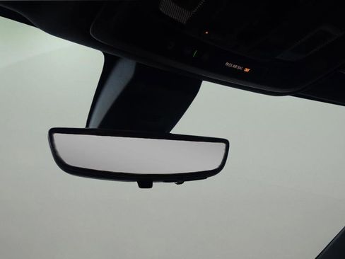 Used 2023 Chevrolet Silverado 2500 High Country w/ Z71 Off-Road Package image 32