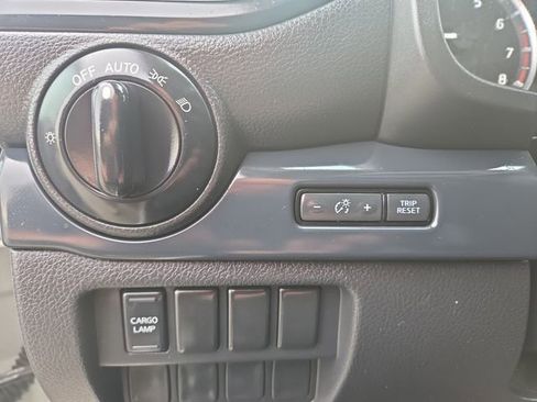 Used 2022 Nissan Titan S w/ S Utility Package image 18