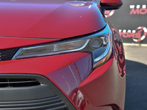 Used 2024 Toyota Corolla LE image 11