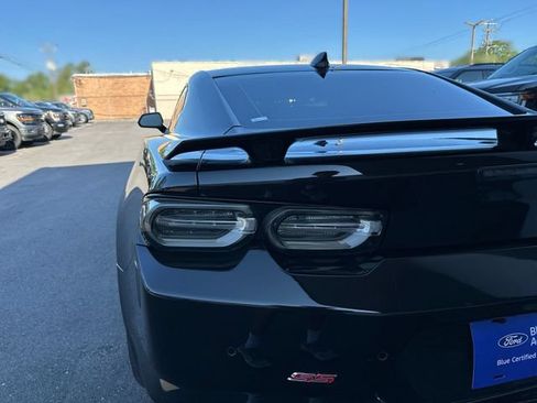 Used 2019 Chevrolet Camaro SS RWD image 27