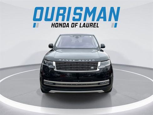 Used 2023 Land Rover Range Rover SE image 3