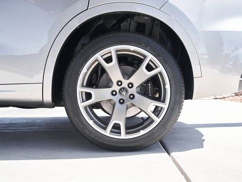 Used 2022 Maserati Levante Modena image 8