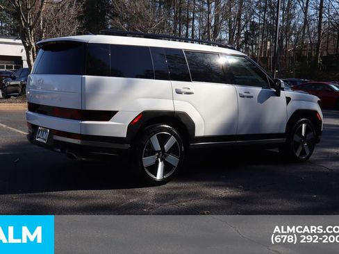 Used 2025 Hyundai Santa Fe Limited image 6