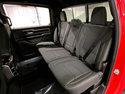 Used 2022 RAM 1500 Big Horn AWD/4WD image 24
