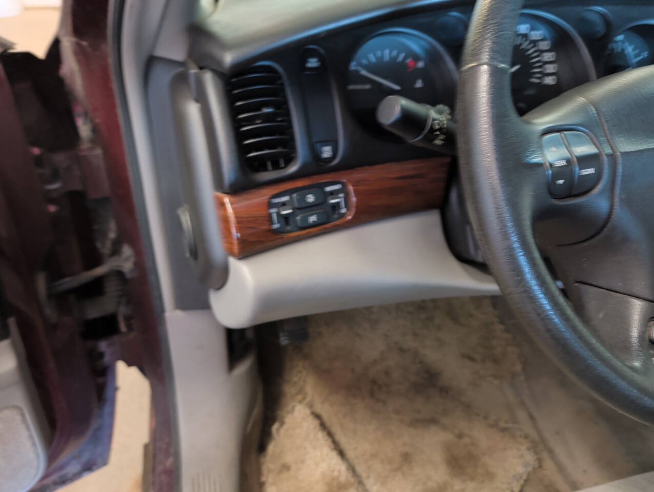 Used 2005 Buick Le Sabre Custom FWD image 33