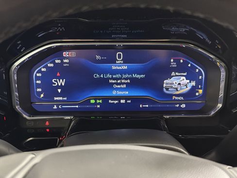 Used 2025 Chevrolet Silverado 3500 LTZ w/ LTZ Plus Package image 17