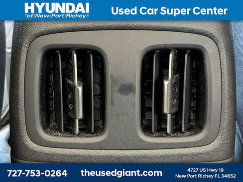 Used 2023 Hyundai Tucson SEL FWD image 16