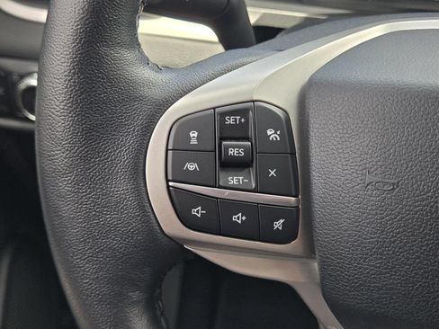 Used 2021 Ford Explorer XLT w/ Equipment Group 202A RWD image 31