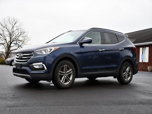 Used 2018 Hyundai Santa Fe Sport w/ 2.4L Value Package 02 image 3