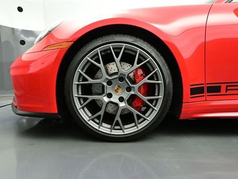 Certified 2025 Porsche 911 Carrera RWD image 6