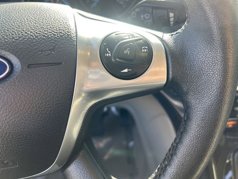 Used 2015 Ford Escape Titanium w/ Equipment Group 301A image 18