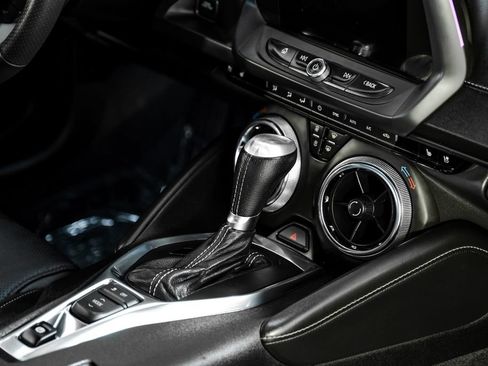 Used 2019 Chevrolet Camaro SS RWD image 24